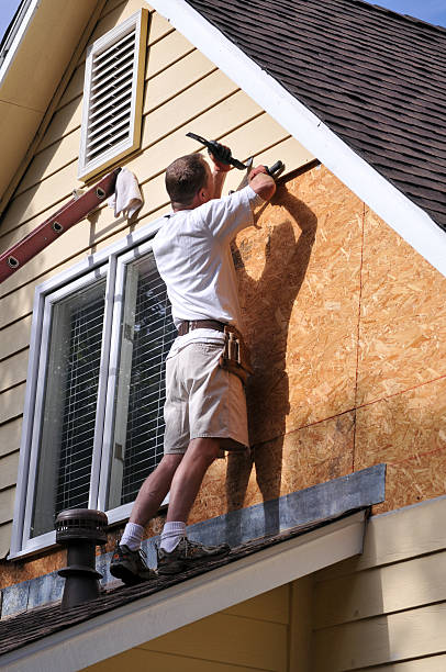 Storm Damage Siding Repair in Chariton, IA